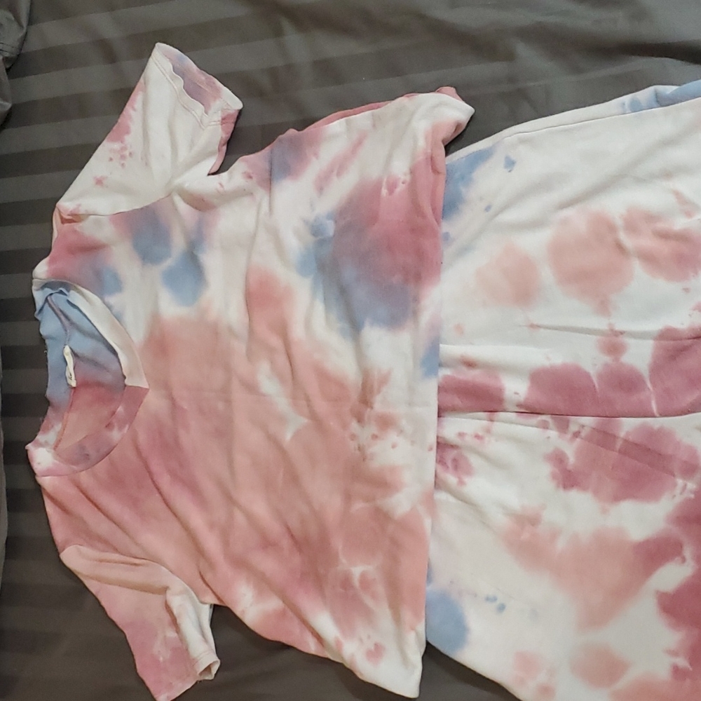Two piece tie dye lounge wear